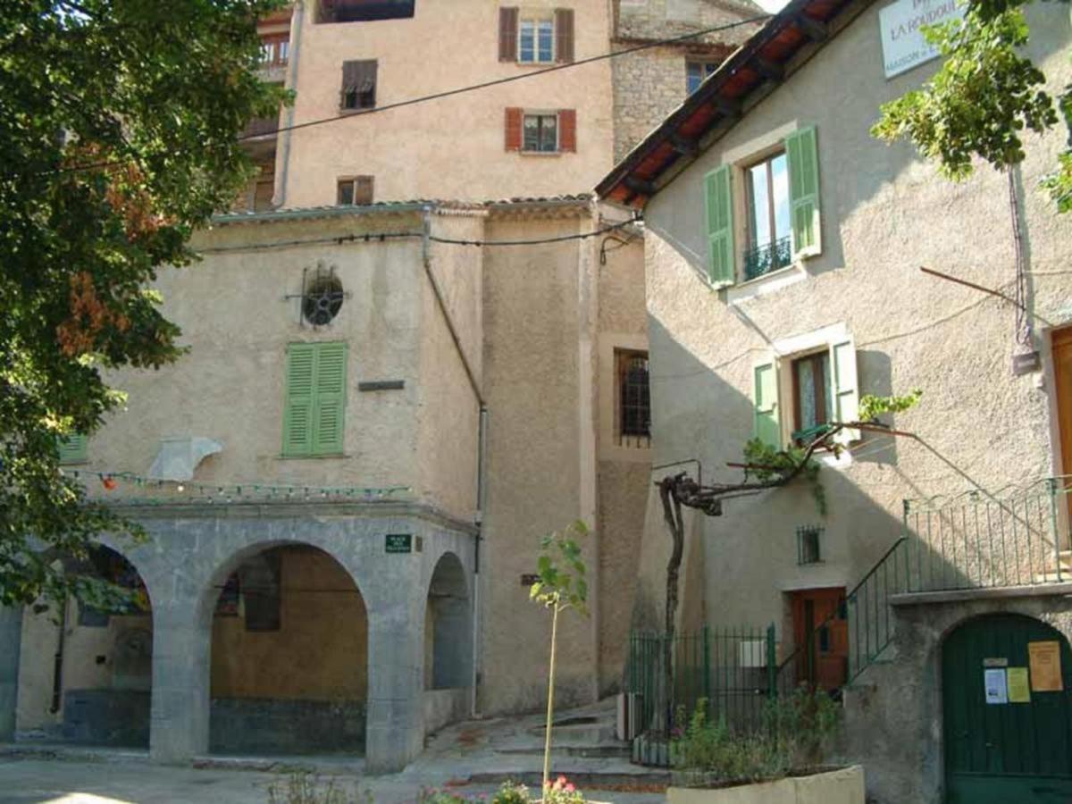 Auberge Du Riou Puget-Rostang Kültér fotó