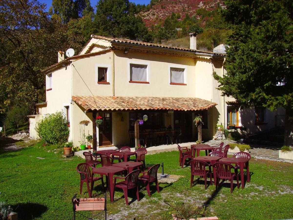 Auberge Du Riou Puget-Rostang Kültér fotó