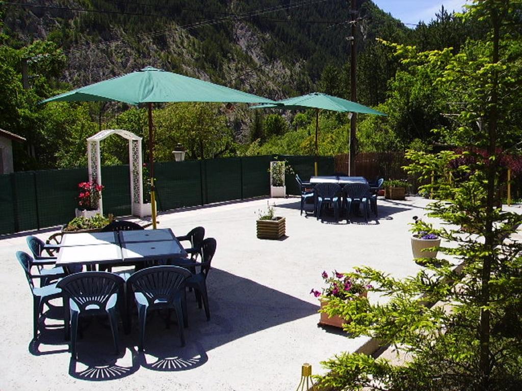 Auberge Du Riou Puget-Rostang Kültér fotó