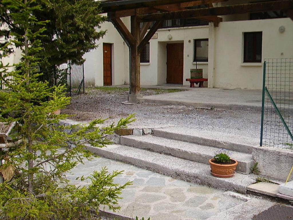 Auberge Du Riou Puget-Rostang Kültér fotó