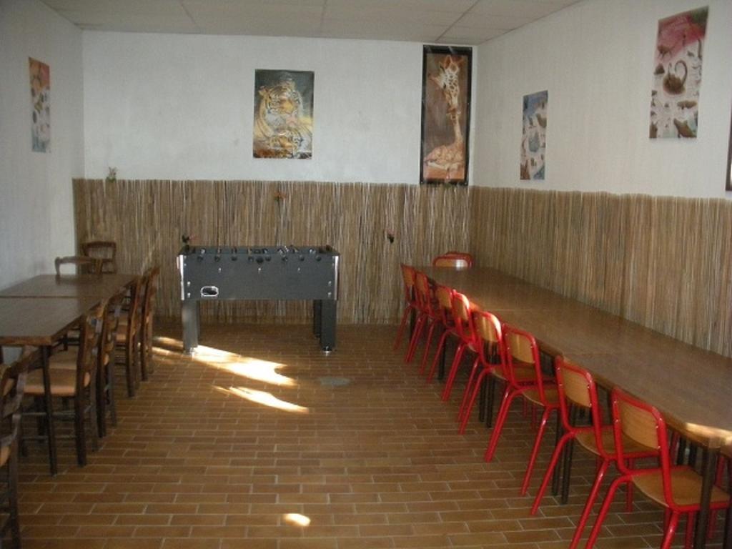 Auberge Du Riou Puget-Rostang Kültér fotó