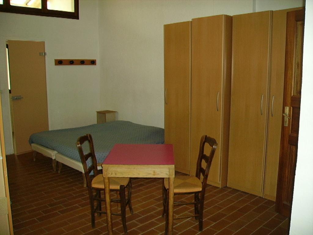 Auberge Du Riou Puget-Rostang Kültér fotó